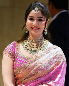 Sara Tendulkar Jewellery inspo